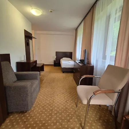 Instytut Zdrowia Sofra Fit & Semesteranläggning (resort) Karpacz