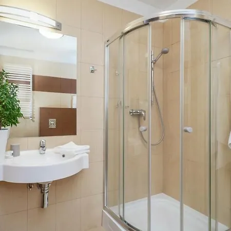 Instytut Zdrowia Sofra Fit & *