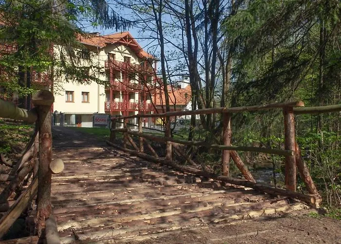 Rezort Instytut Zdrowia Sofra Fit & *