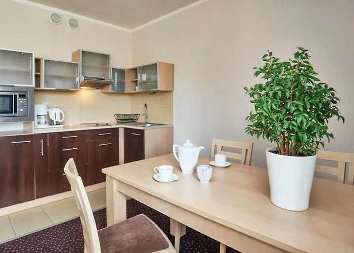 Instytut Zdrowia Sofra Fit & *